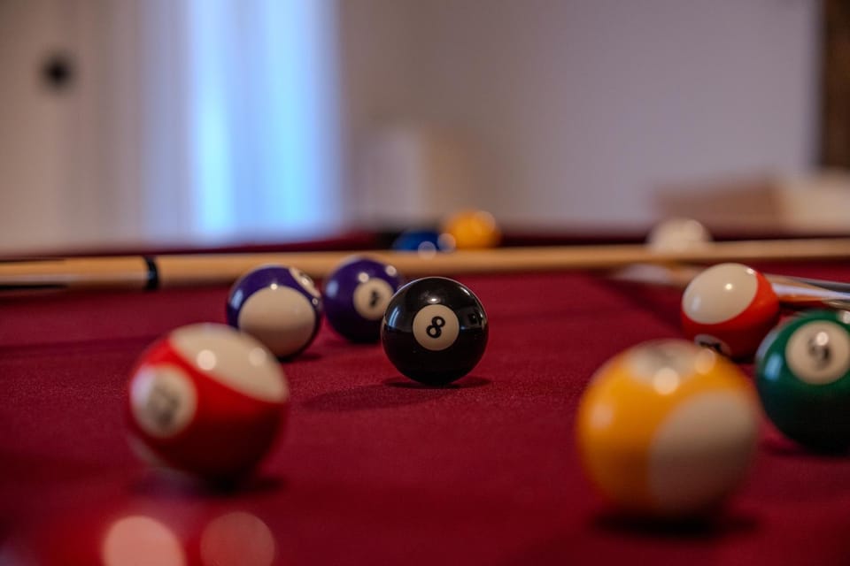 Communal lounge/ TV room, Billiard, Game Room, Living room
