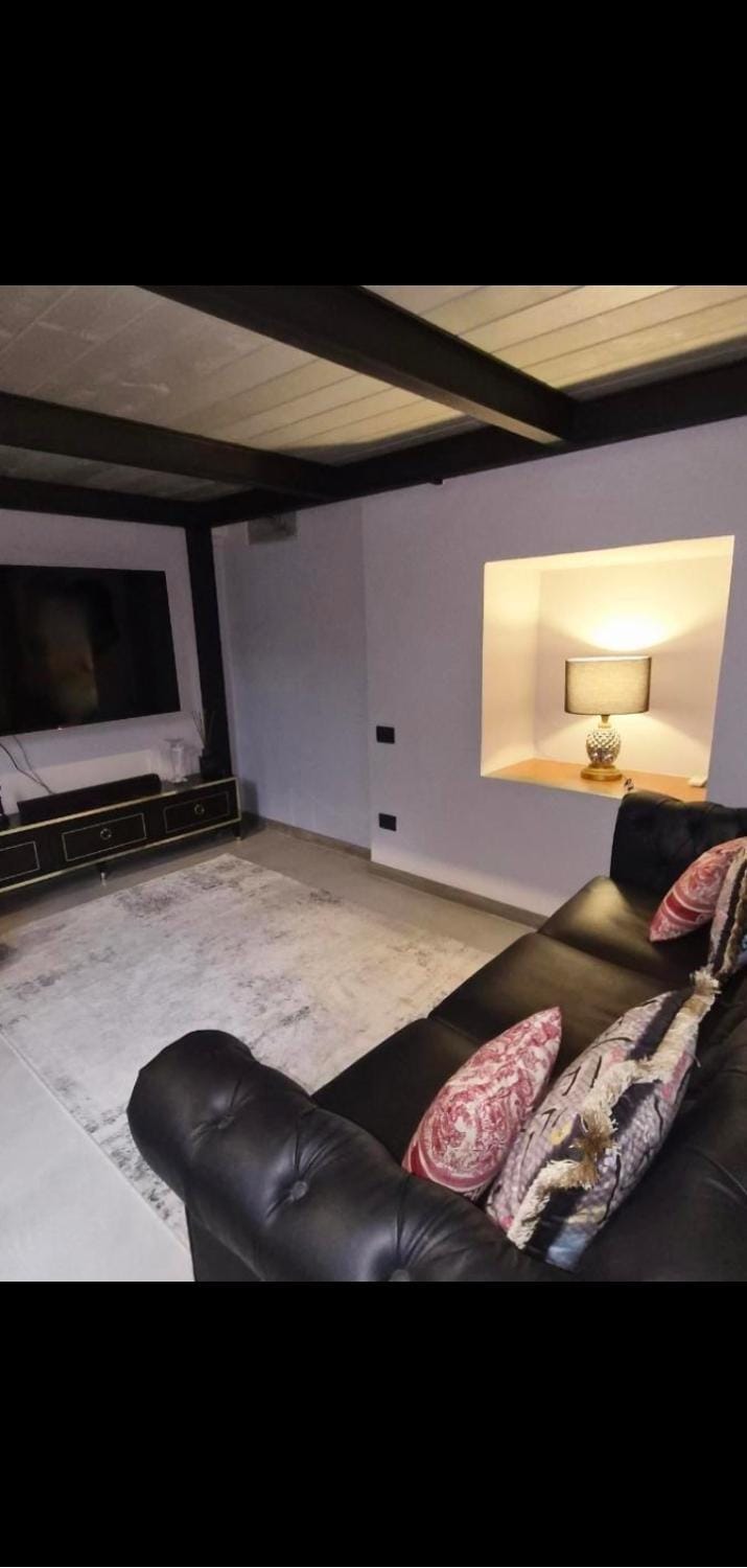 Peretola airport deluxe Apartment in Florence