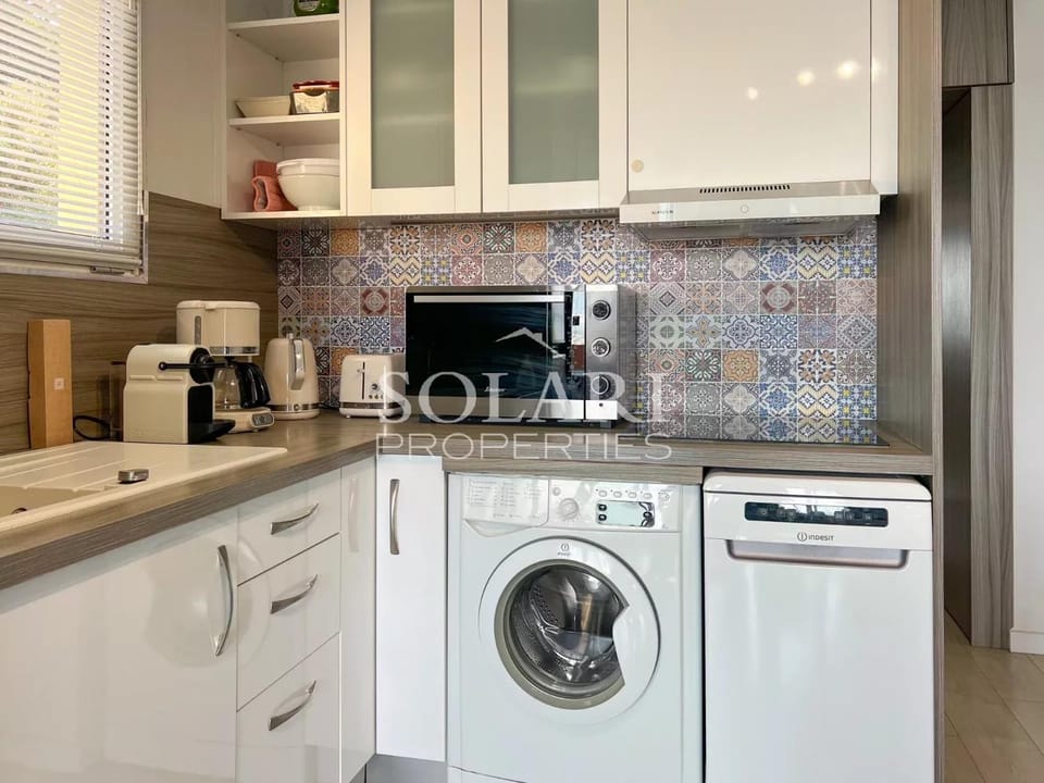 Sea view Esterel swimming pool parking Apartment in Mandelieu-La Napoule