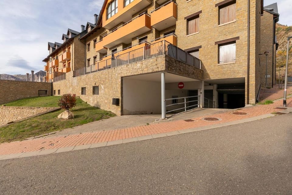 El Rincón de Panticosa Chimenea vistas y Garaje Apartment in Aragon