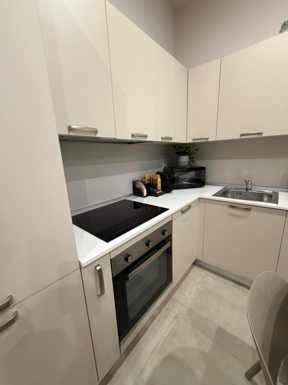 Kitchen or kitchenette