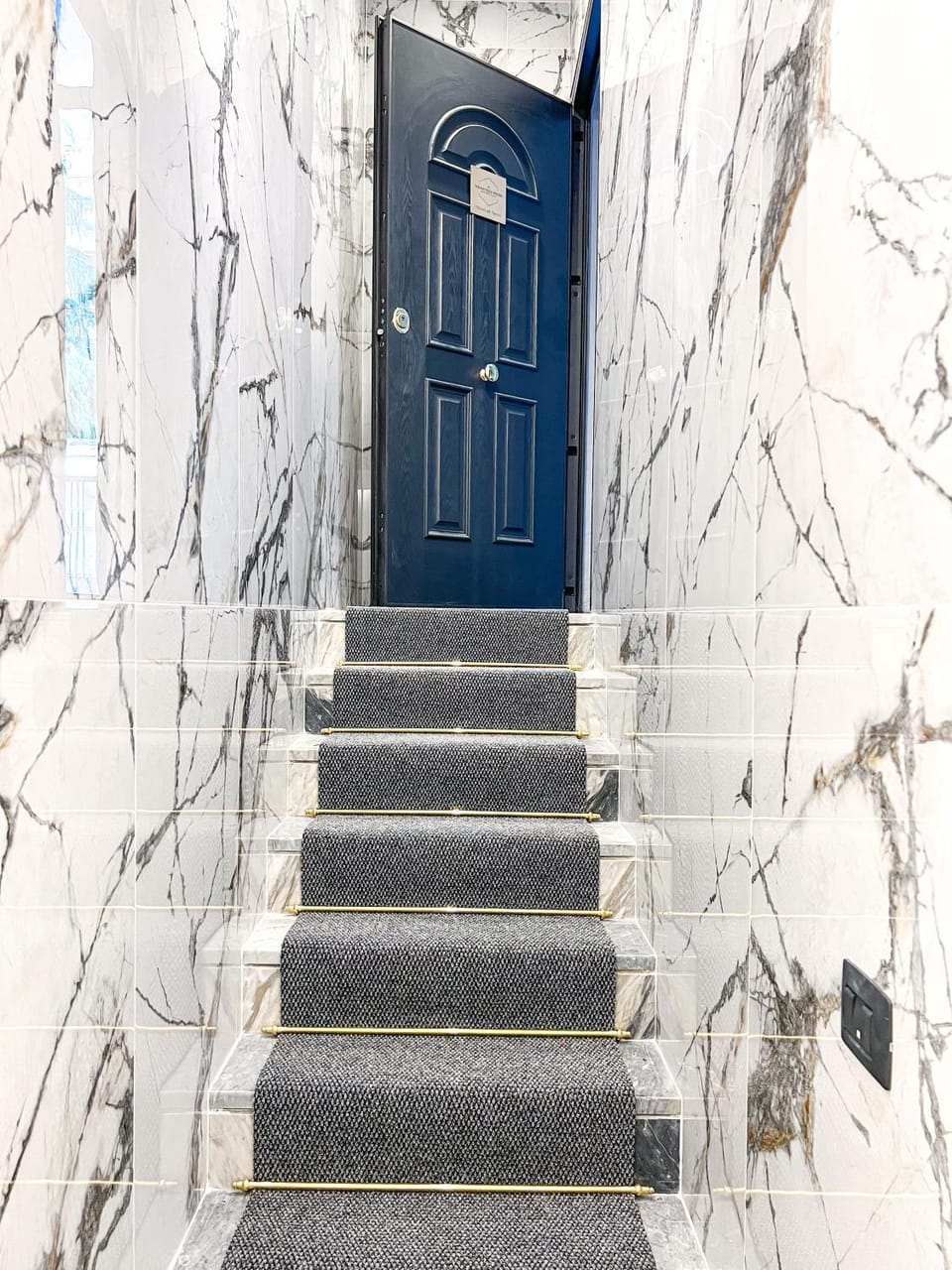 The Boutique Houses - Bande Nere M1 Metro Direct to Duomo & San Siro - Apartments Milan City Center Apartment in Milan