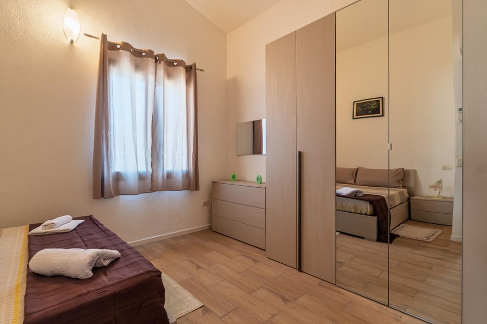 Property building, Living room, Bedroom