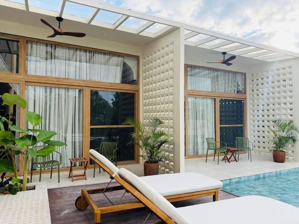 Bespoke Hotel La Union Hotel in San Juan