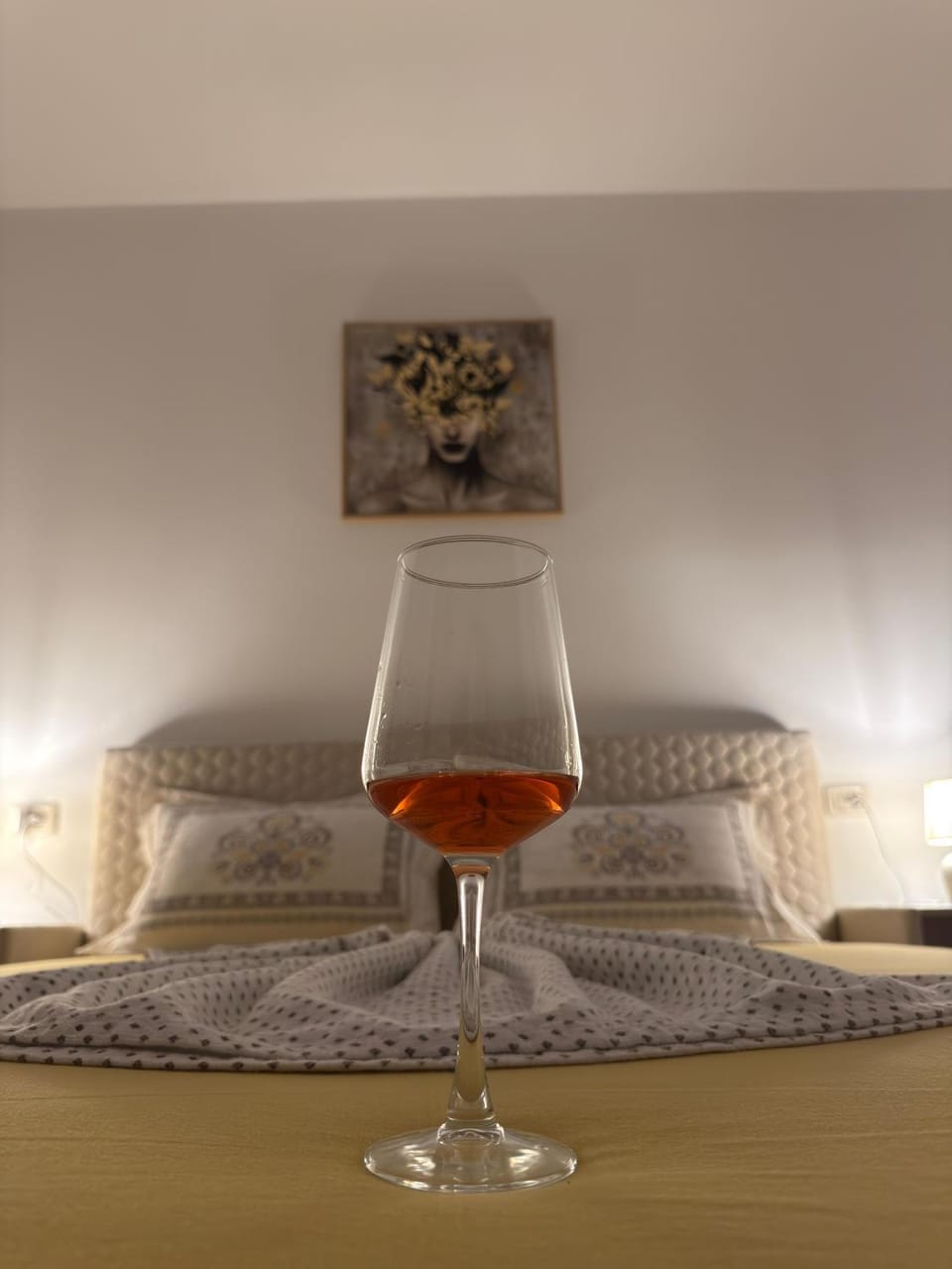Apartament de lux Craiova Zona Ford cu cadă freestanding și șemineu! Apartment in Craiova