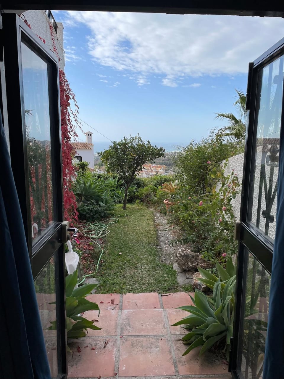 Luxury apartment with 3 bedrooms Apartment in Nerja