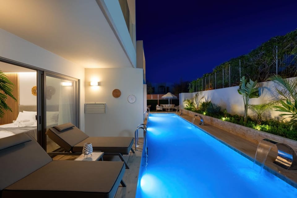 Natural landscape, Pool view, Swimming pool, sunbed