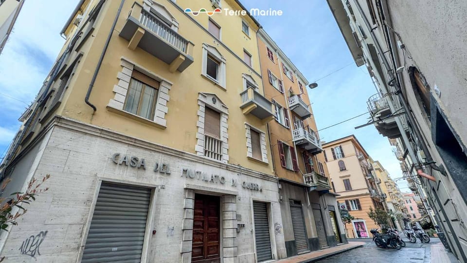 Sapri 29, Terre Marine Bed and Breakfast in La Spezia
