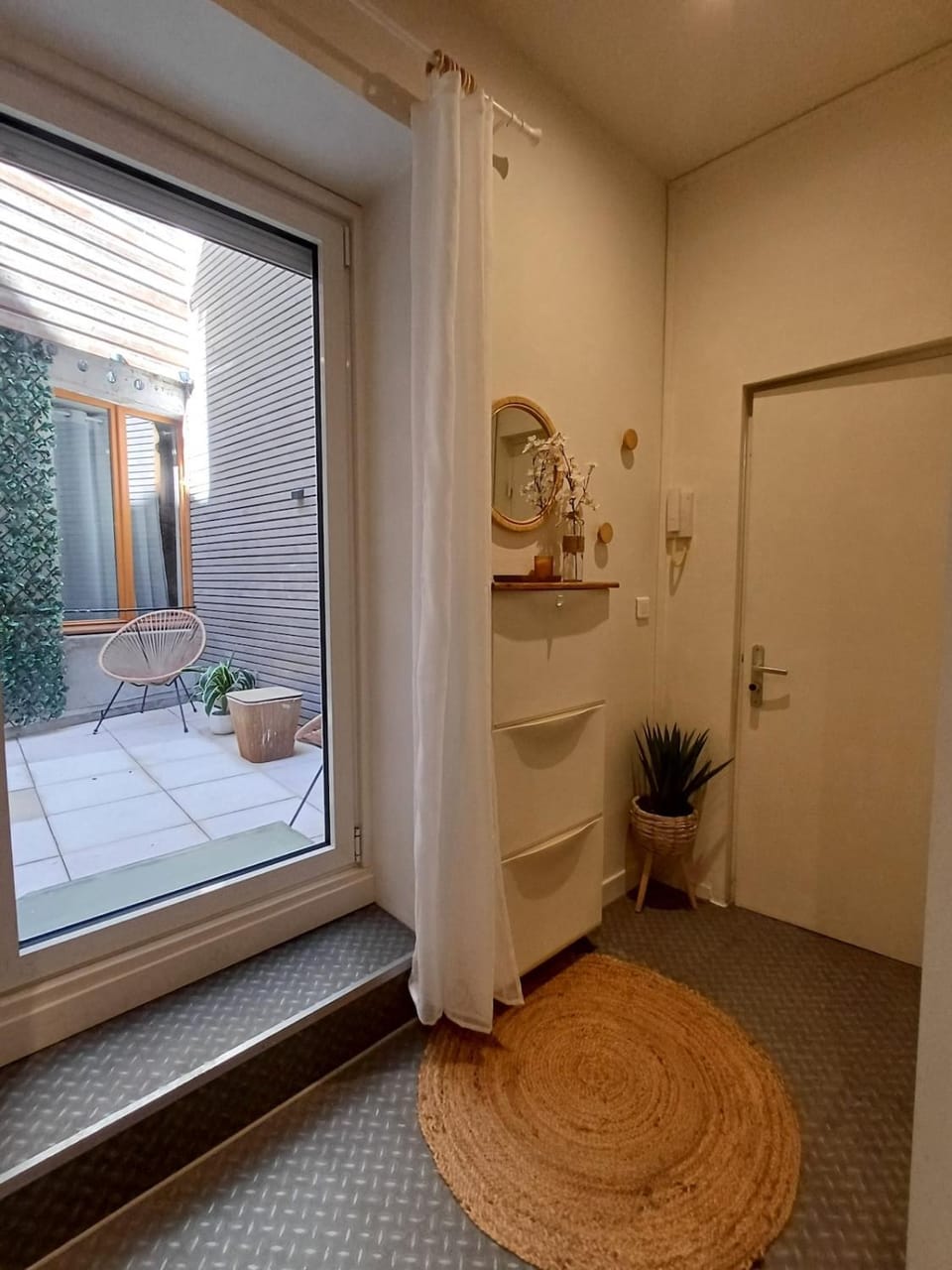 Studio Terrasse au coeur de Chalon Apartment in Bourgogne-Franche-Comté