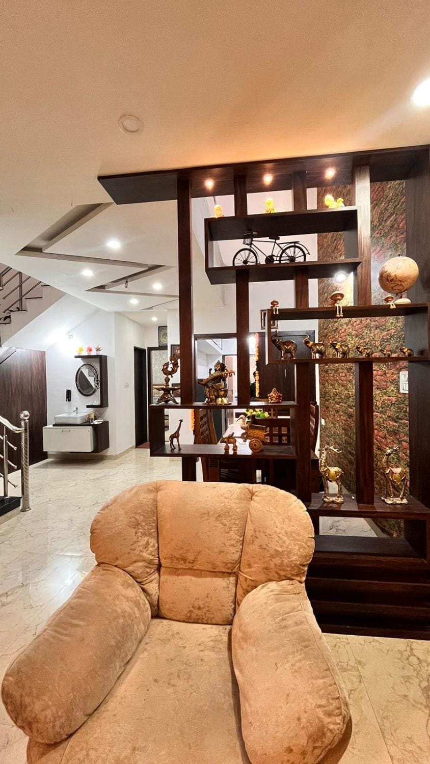 Homly Stays A 63 Bungalow Vacation rental in India