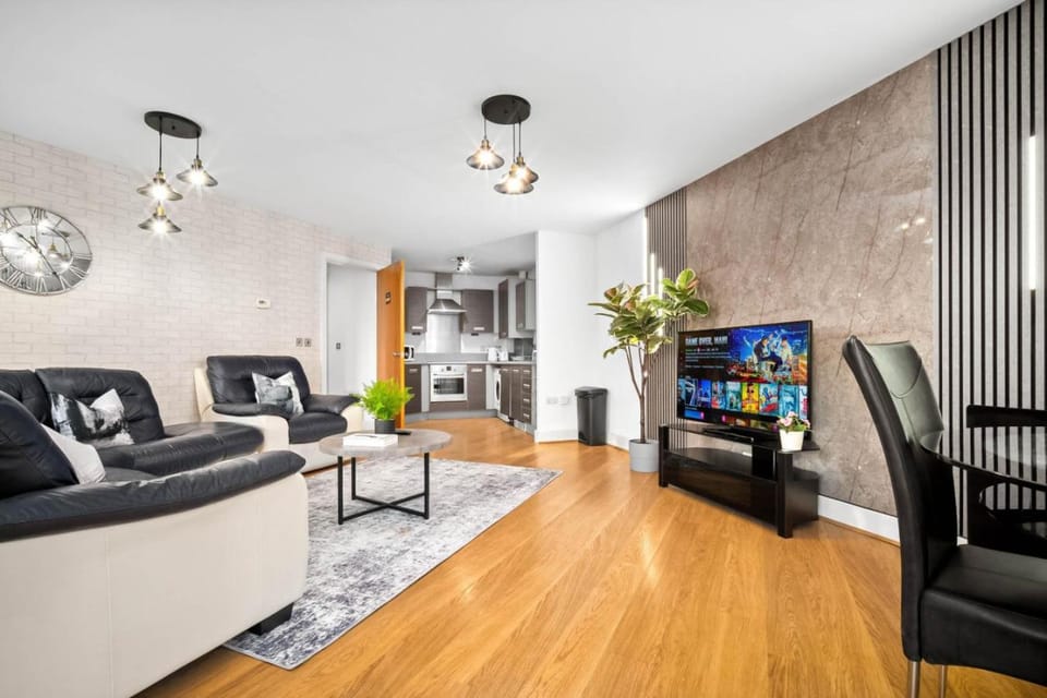 City Centre Apartment - Balcony - On Street Parking - Neflix 40AKW Apartment in Birmingham