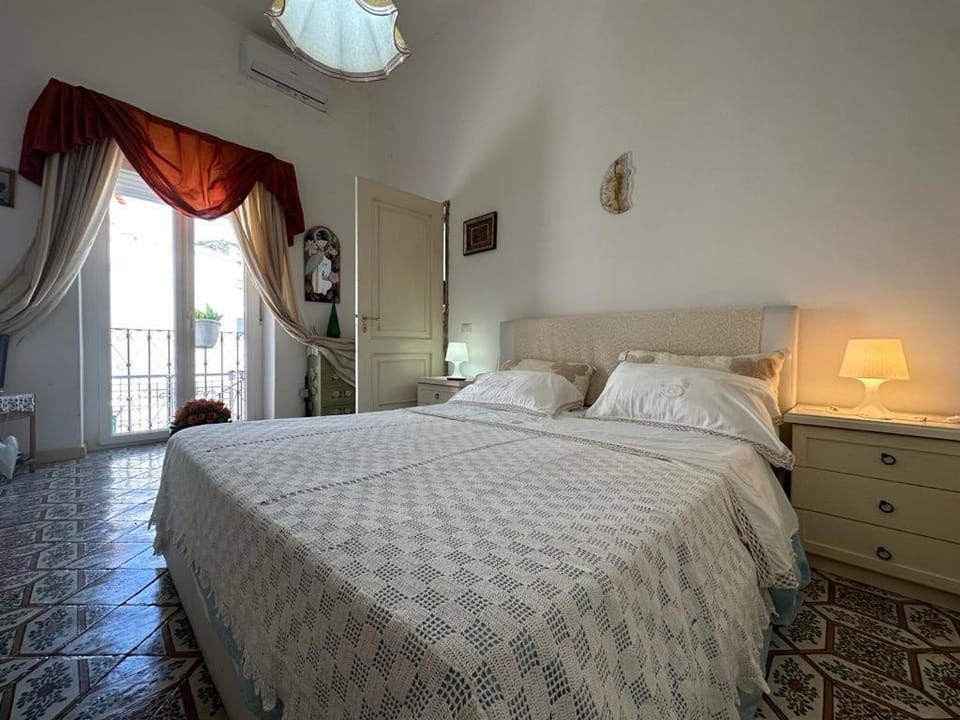 Piazzetta House Apartment in Marina Grande