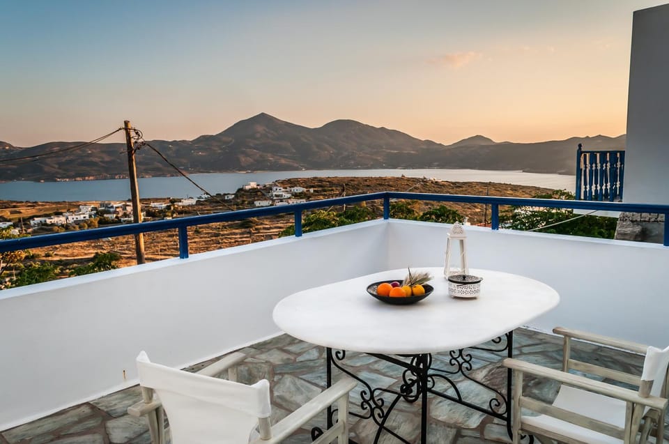 Balcony/Terrace, Mountain view, Sea view