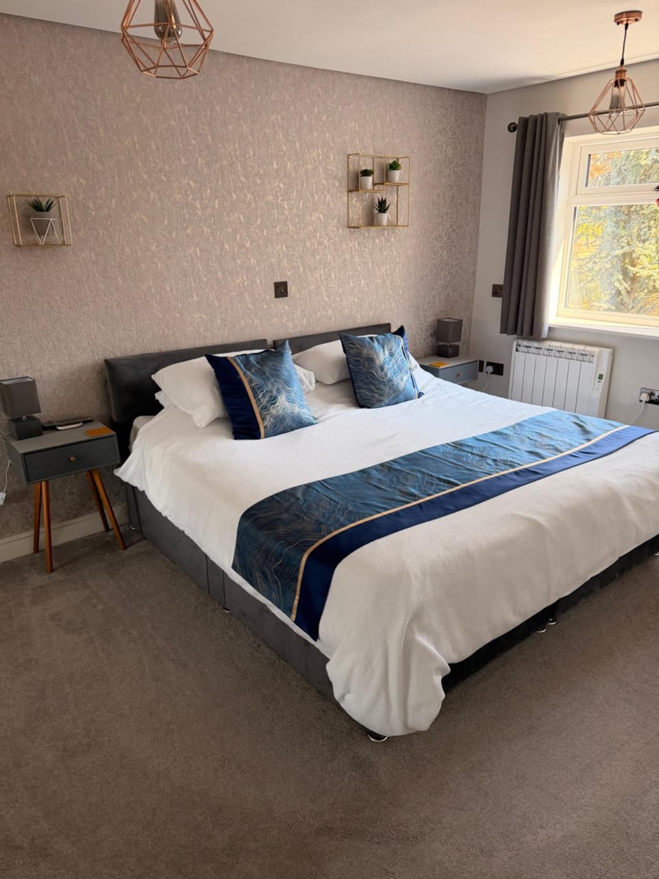 Bed, Bedroom