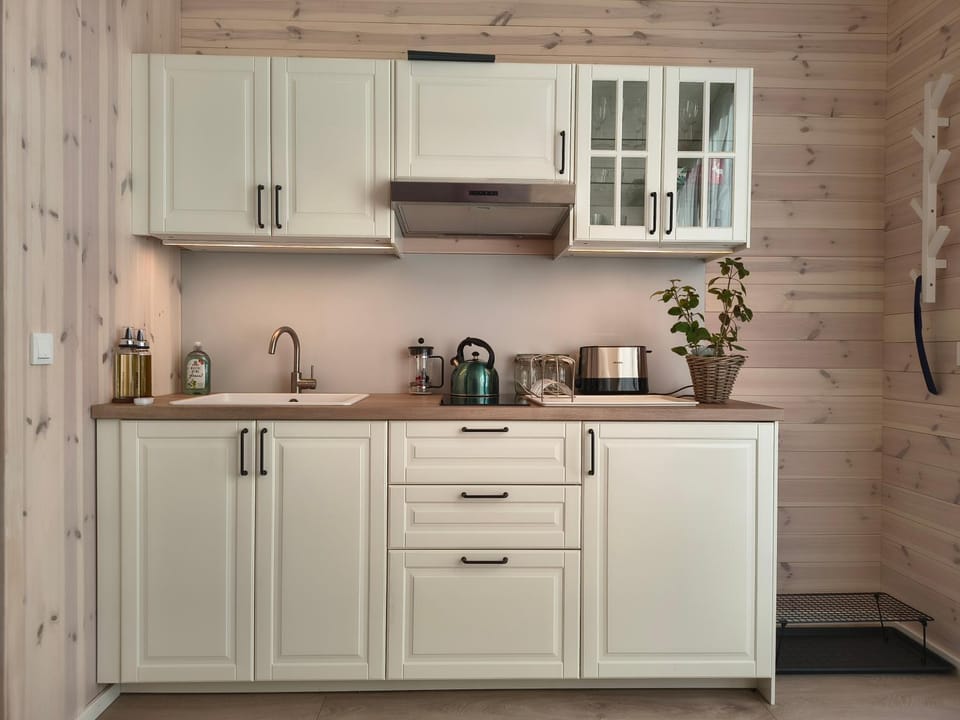 Coffee/tea facilities, Kitchen or kitchenette