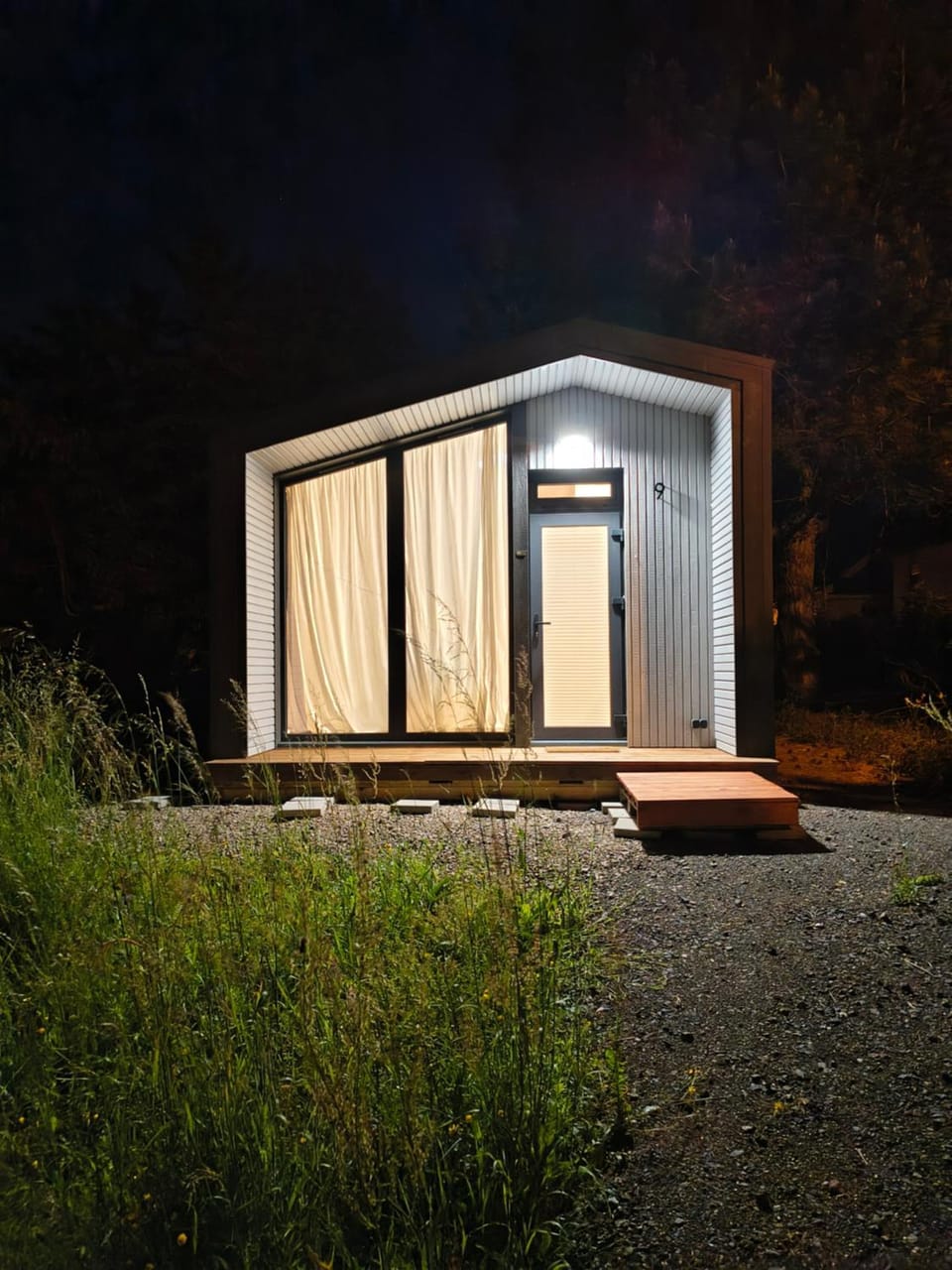 Property building, Night
