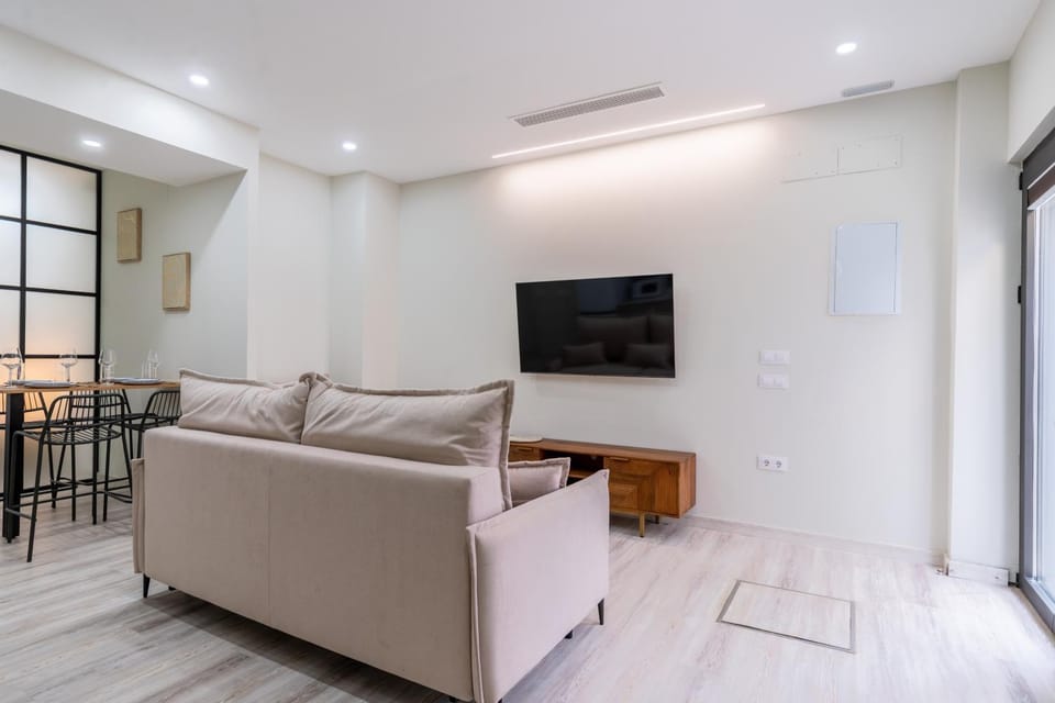 TV and multimedia, Living room, Seating area