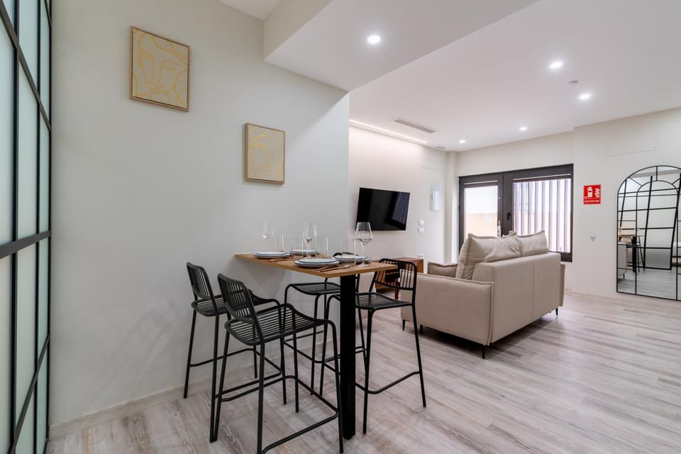 TV and multimedia, Living room, Dining area
