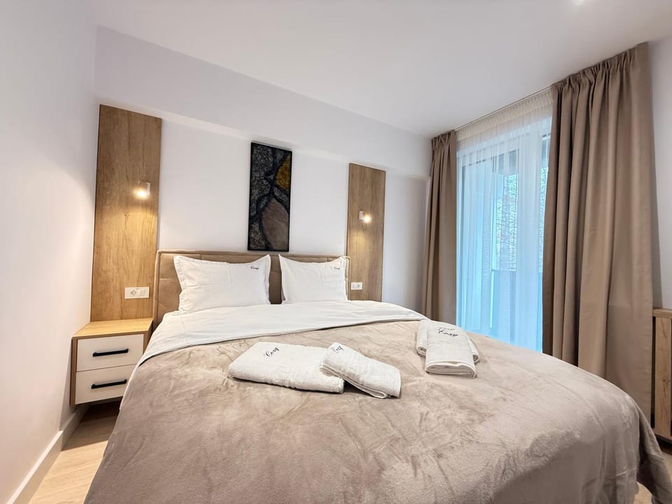Cozy 3BedRooms Apartments Suceava Iulius Mall Apartment in Romania