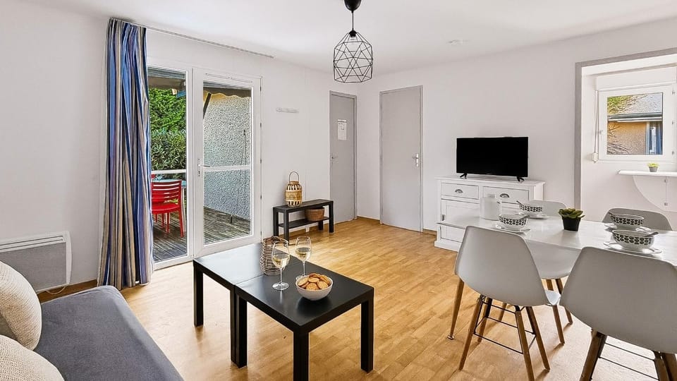 Maison cosy, terrasse, jardin, piscine et parking Apartment in Soustons