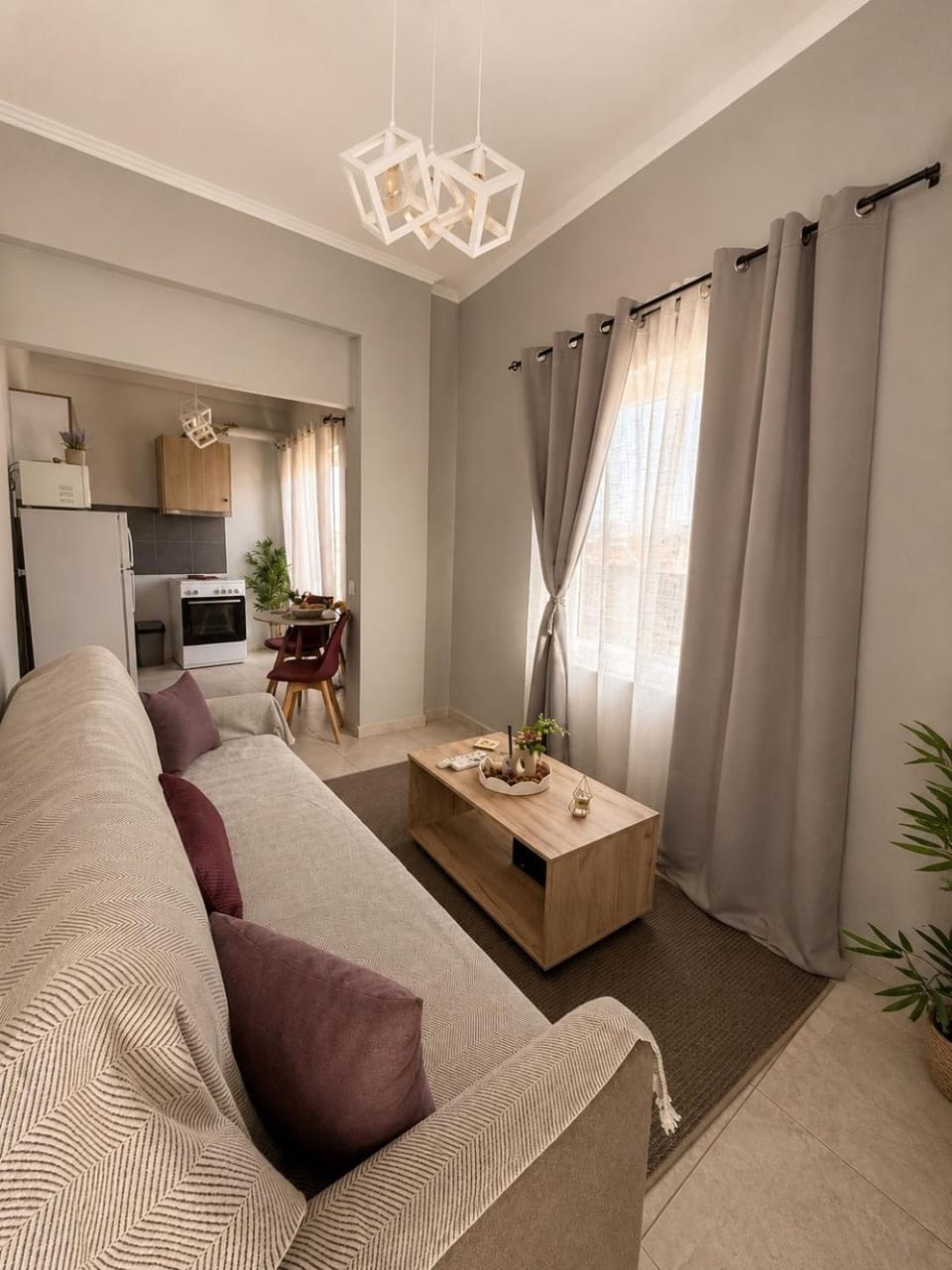 Thelma Apartment - In the Heart of Mytilene Apartment in İzmir Province
