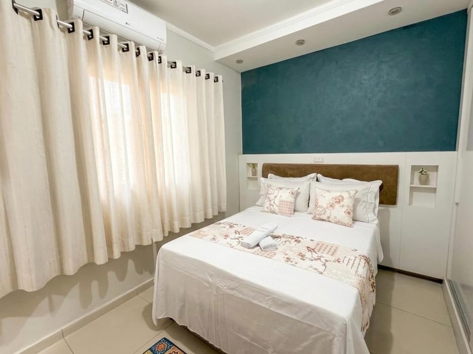 Casa com piscina, ar cond em bairro nobre House in State of Paraná