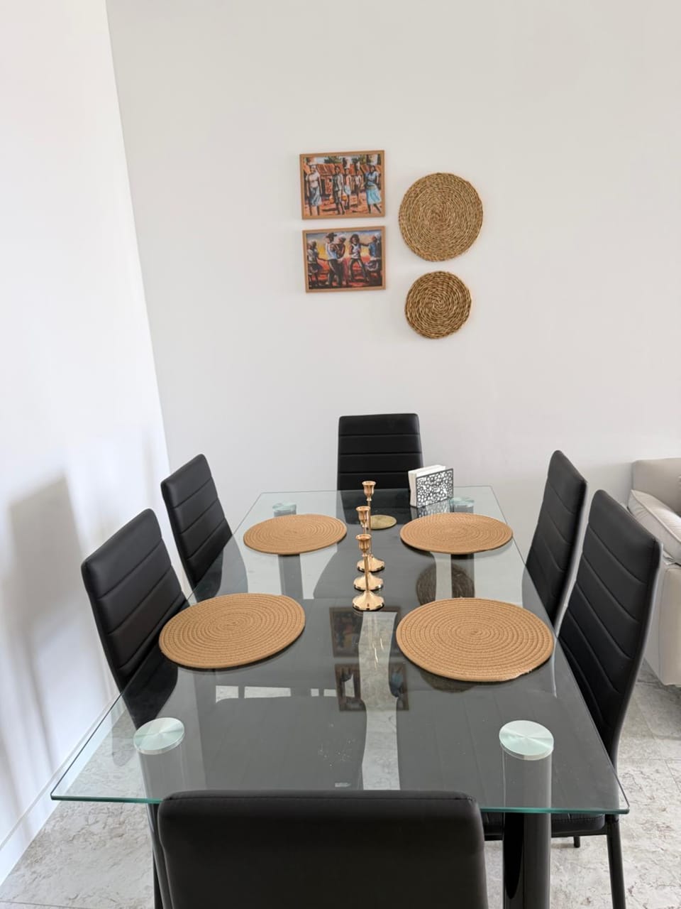 Communal lounge/ TV room
