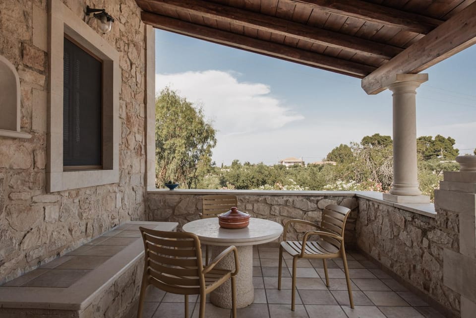 Patio, View (from property/room), Balcony/Terrace