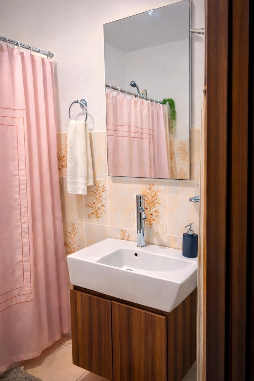 Shower, Bathroom, towels