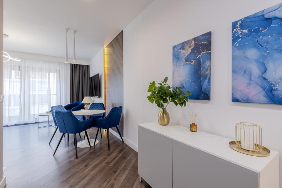 TV and multimedia, Living room, Decorative detail