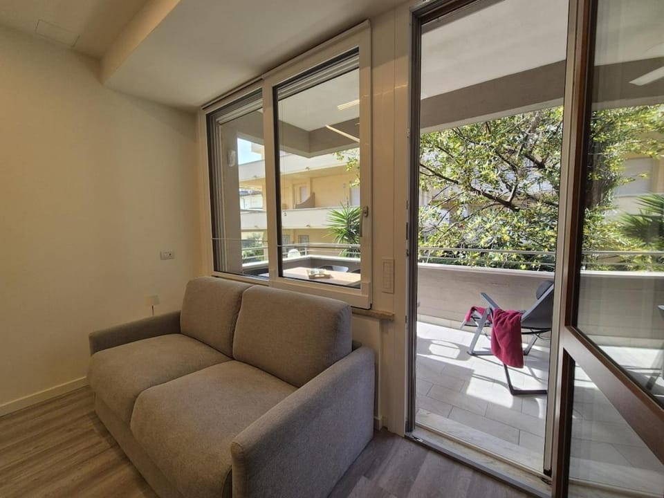 Balcony/Terrace, Living room