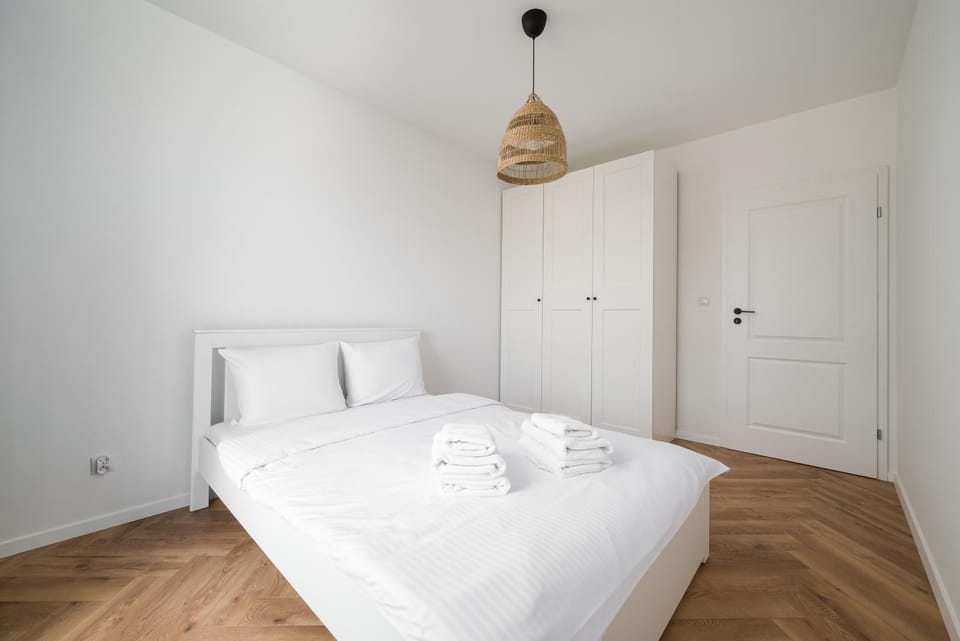 Bed, Photo of the whole room, Bedroom, towels, wardrobe