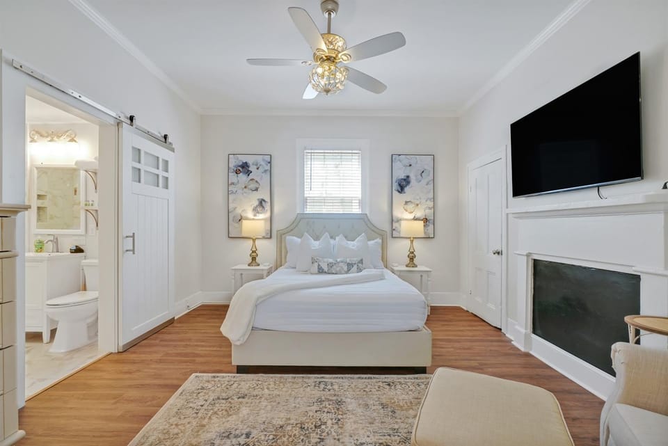 Downtown Bliss Apartment in Wilmington