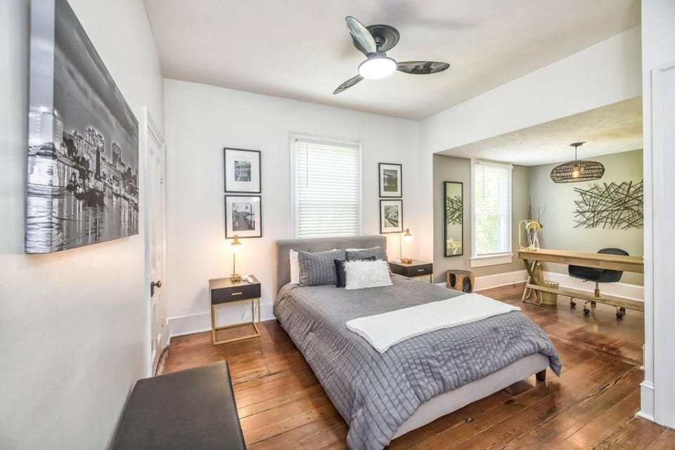 The Wilmingtonian on Front Apartment in Wilmington