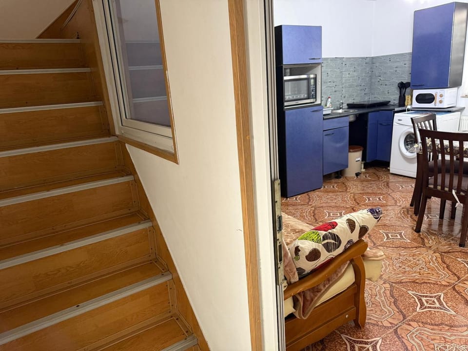 Diana's House Studio Apartment in Brasov