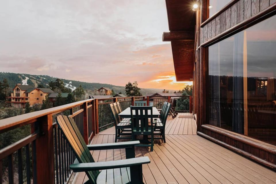Cliffhanger Cabin Cabin in Big Bear