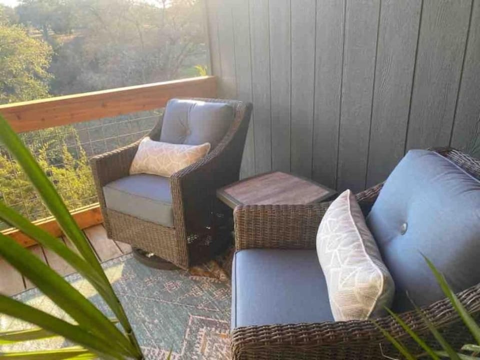 Wanderin Star Farms - Birds eye House in Rio Grande