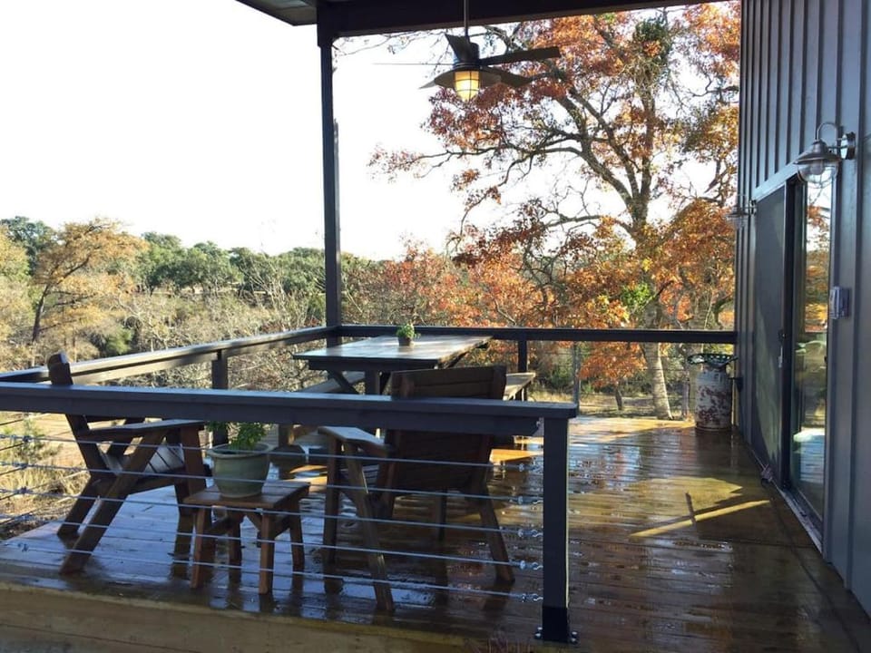 Wanderin Star Farms - Cedar Hollow House in Rio Grande