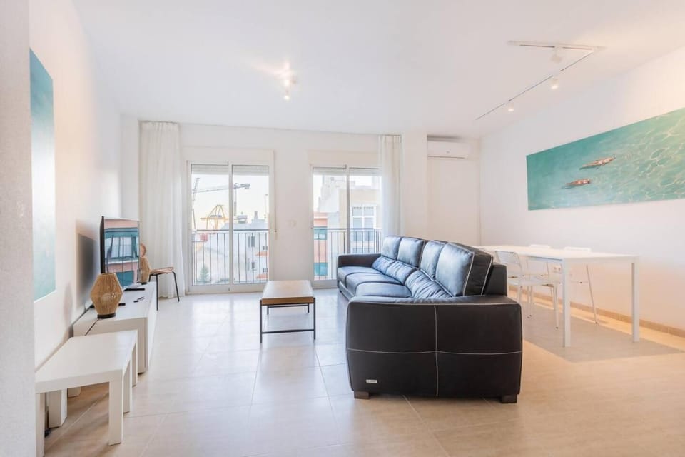 Gran piso nuevo, junto al puerto de Cartagena. Apartment in Cartagena