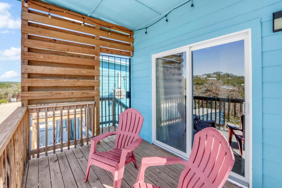 The Container Retreat - 2B House in Canyon Lake