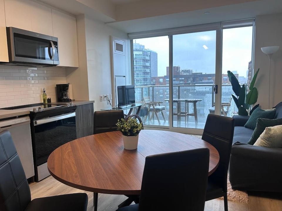 Modern Condo in the Heart of Westboro Apartment in Gatineau