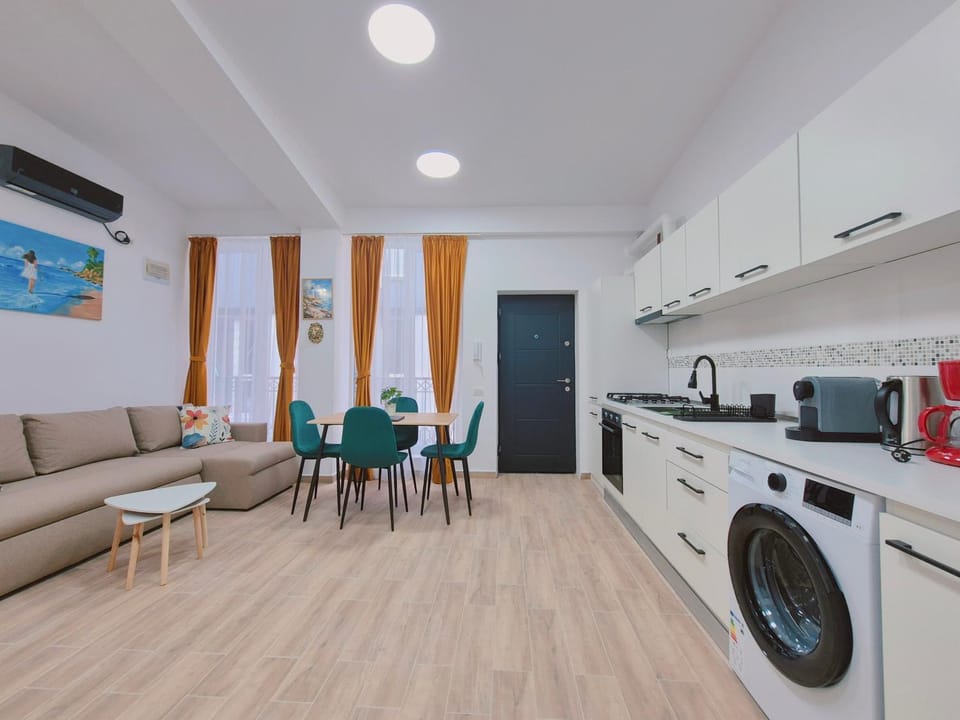 Central Comfort Suites - Geo11 Apartment in Bucharest
