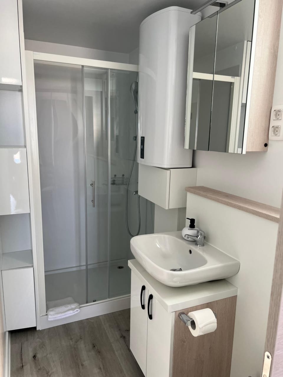 Sealodge Novigrad Number 18 Apartment in Novigrad