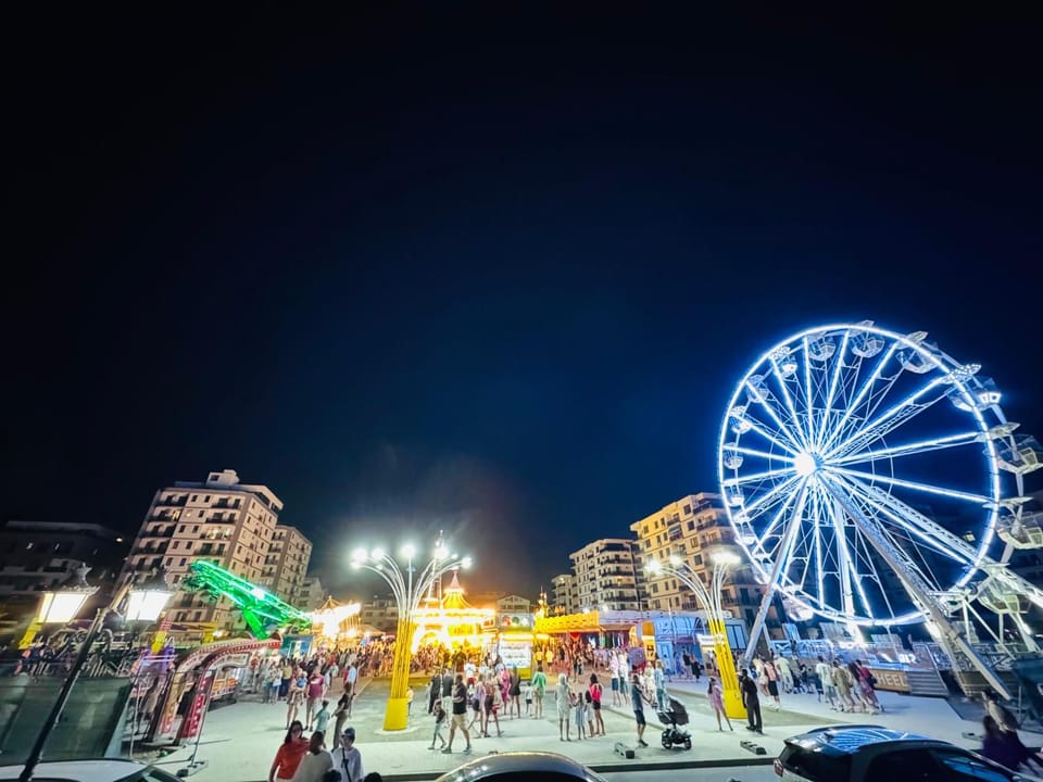 MNT Beach Vibes Residence- near Azimuth Beach Apartment in Constanța County
