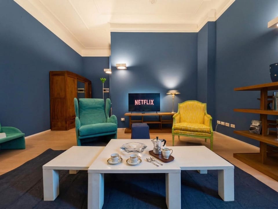 Homeby - The Blueprint Apartment in Milan