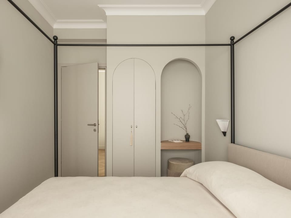 Bed, Decorative detail, Decorative detail, Bedroom, wardrobe