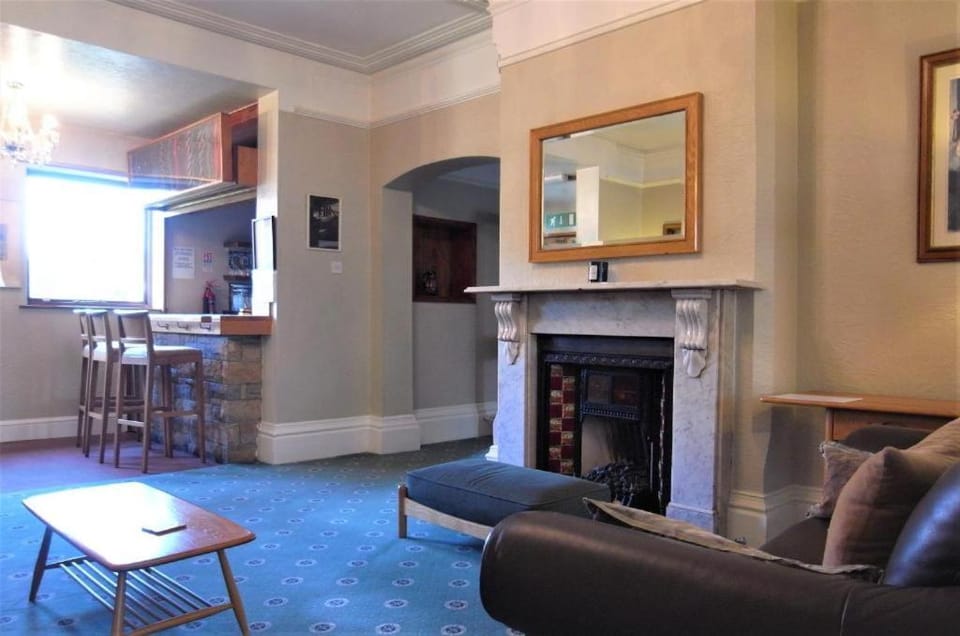 Hylands Hotel Double Room with Shared Bathroom & Free Parking Hotel in Nottingham