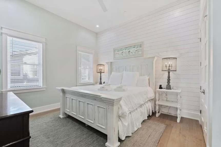 Luxury Family Laguna Sunrise - Golf Cart - Pool - Beach House in Laguna Beach