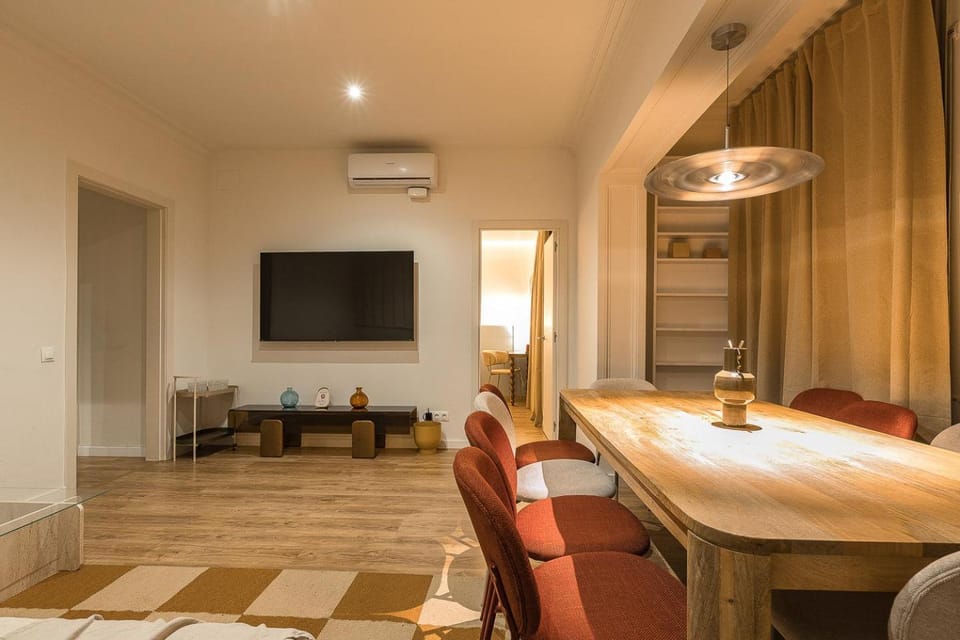 Communal lounge/ TV room, Living room