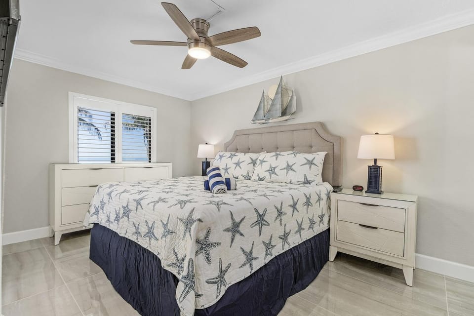 Bed, Bedroom, furniture